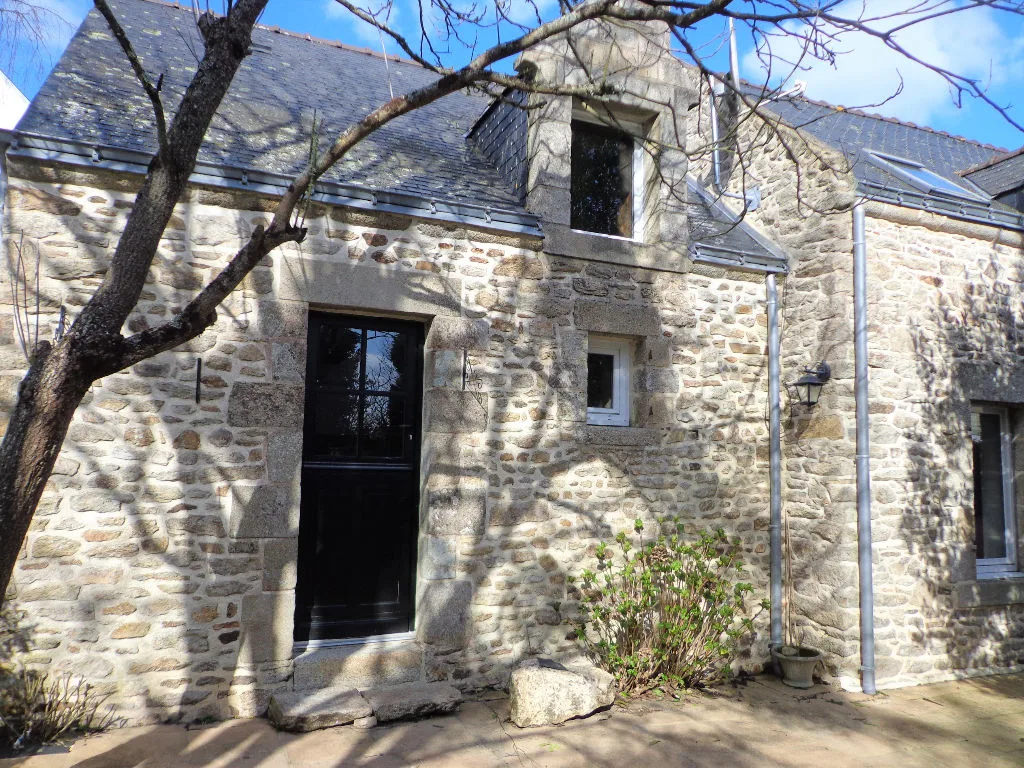Vendre une ancienne maison à Bernay : pour quelle raison demander de l’aide à un agent expérimenté ?
